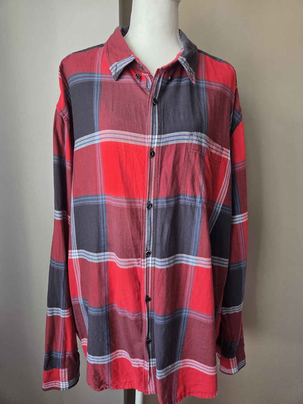 Lucky Brand Women’s California Fit Plaid Button Down Shirt Red Navy XXL